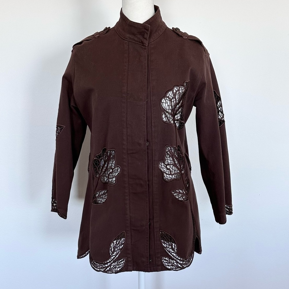Blumarine floral lace inlay military safari style cotton jacket sleeve lace